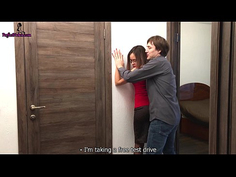 ❤️ Sexi realitná maklérka zmyselne škube svoju kundičku a šuká pri predaji svojho bytu - Krempai ☑ Porno na nás ❌❤